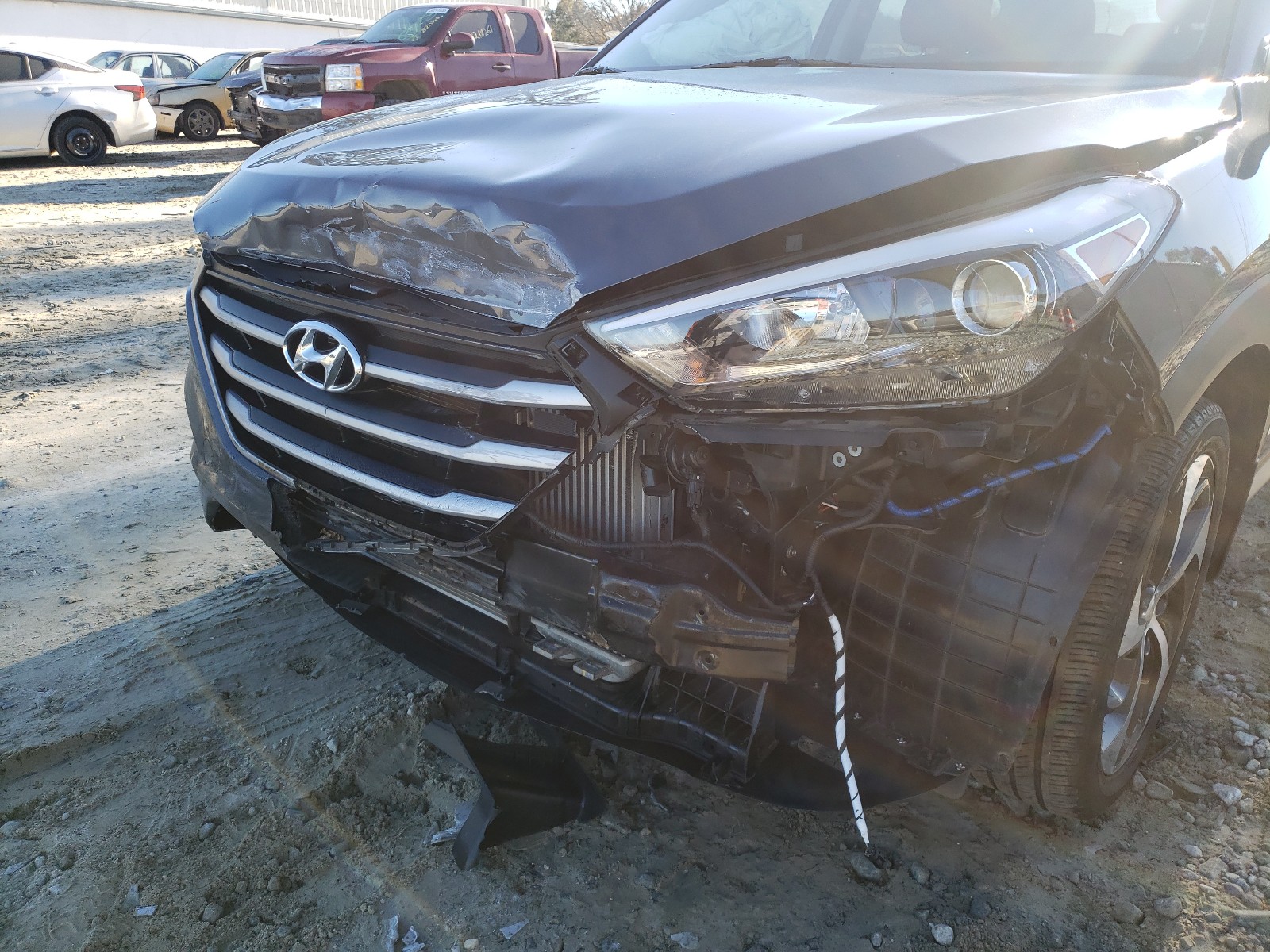 Photo 8 VIN: KM8J33A22JU618391 - HYUNDAI TUCSON VAL 