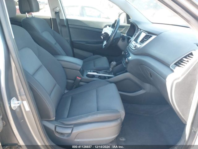 Photo 4 VIN: KM8J33A22JU623798 - HYUNDAI TUCSON 