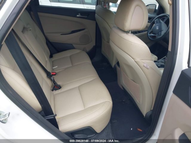 Photo 7 VIN: KM8J33A22JU706566 - HYUNDAI TUCSON 