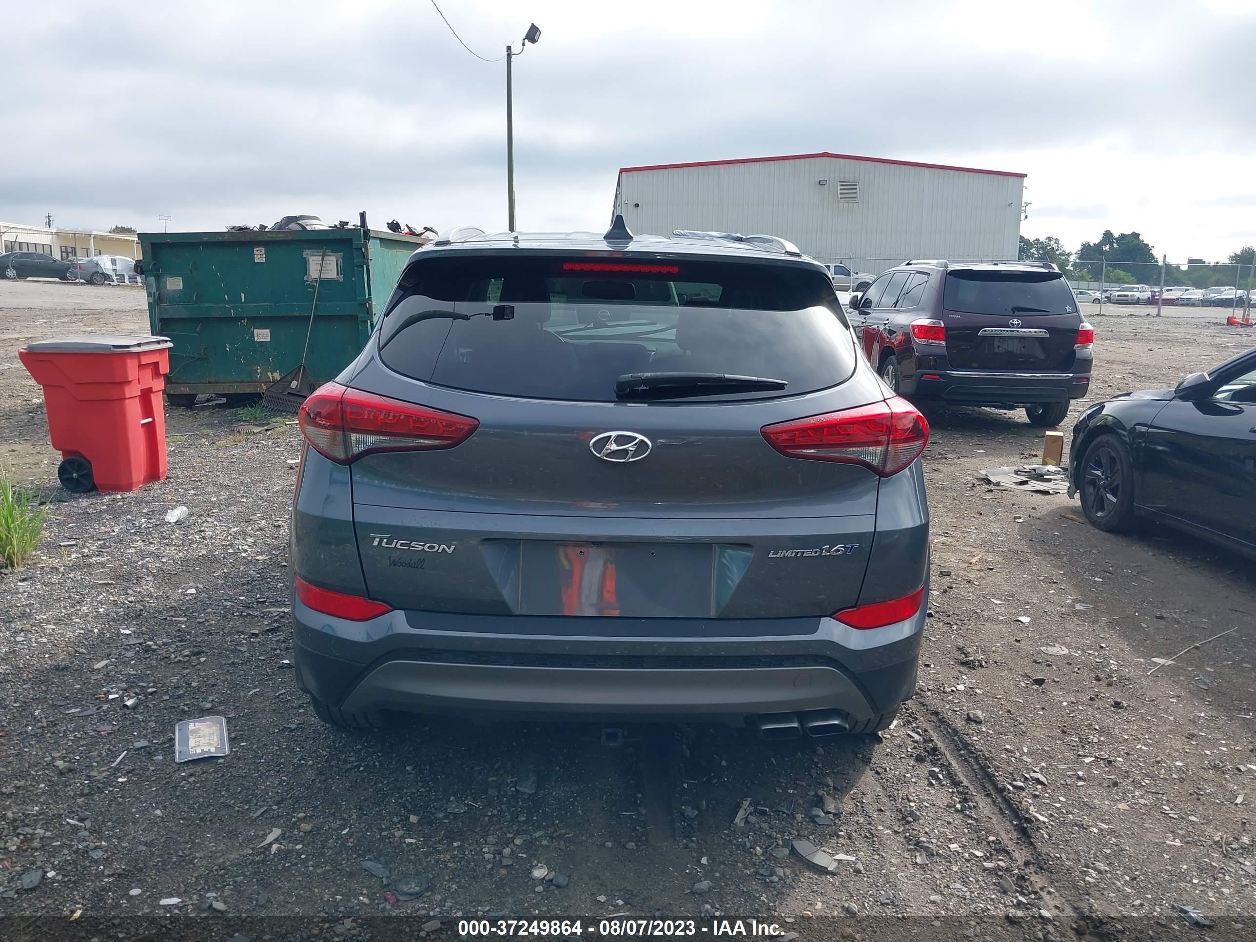 Photo 14 VIN: KM8J33A23GU216758 - HYUNDAI TUCSON 