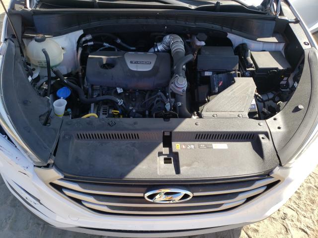 Photo 6 VIN: KM8J33A23HU371618 - HYUNDAI TUCSON LIM 