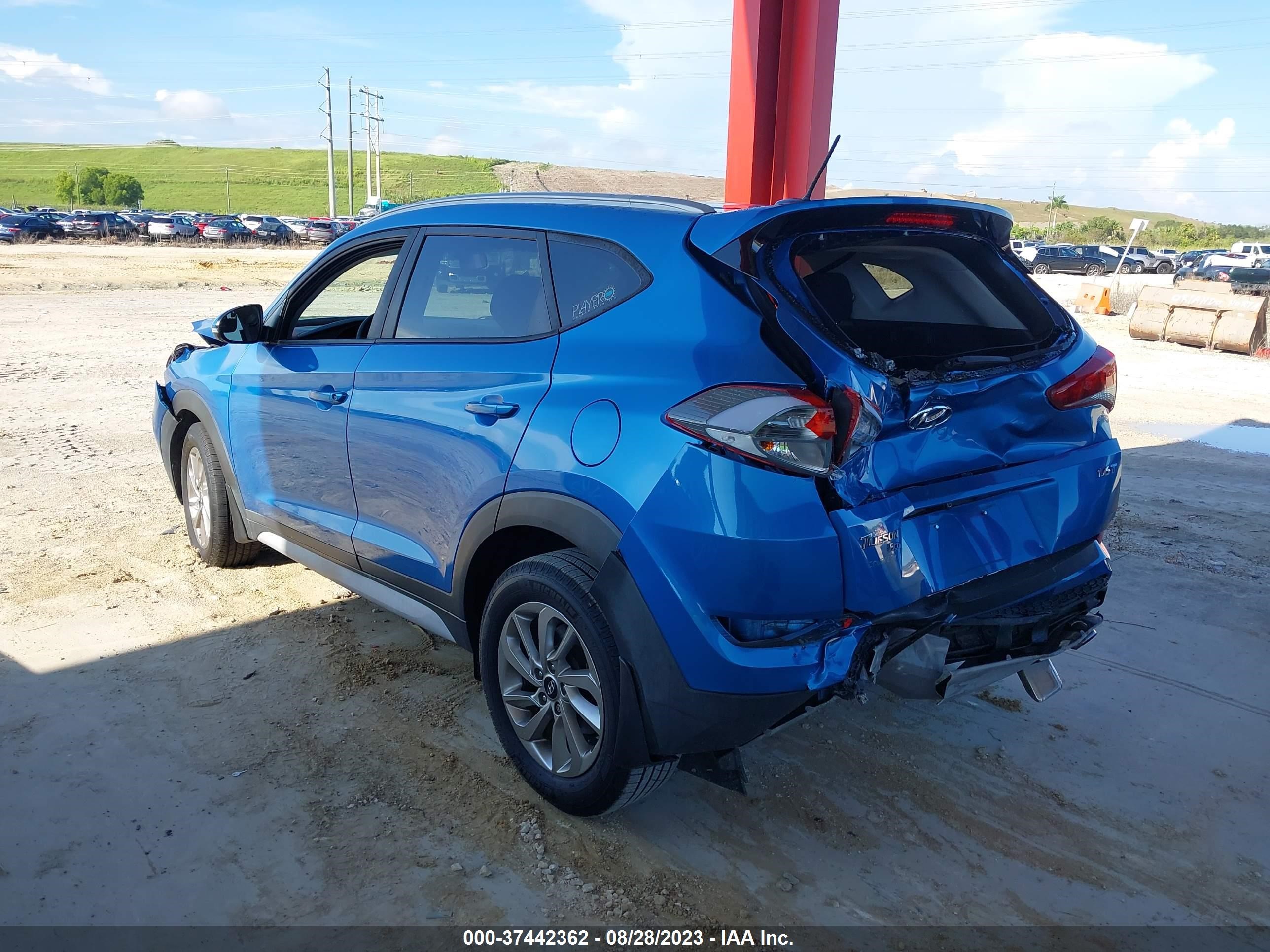 Photo 2 VIN: KM8J33A23HU480984 - HYUNDAI TUCSON 