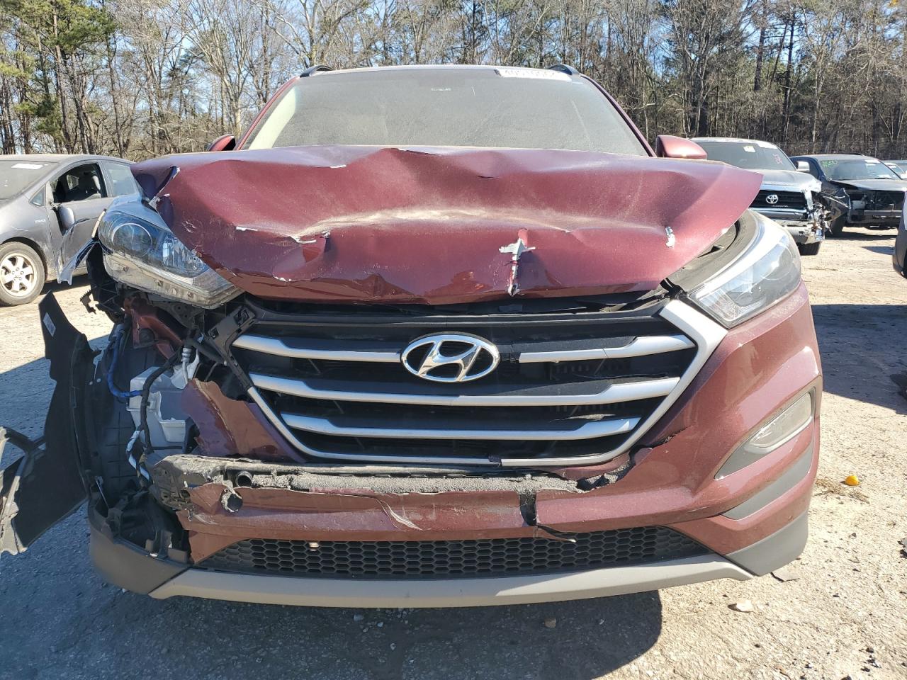 Photo 4 VIN: KM8J33A23HU563802 - HYUNDAI TUCSON 