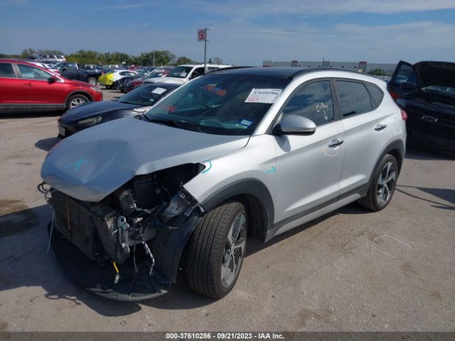 Photo 1 VIN: KM8J33A23HU586948 - HYUNDAI TUCSON 