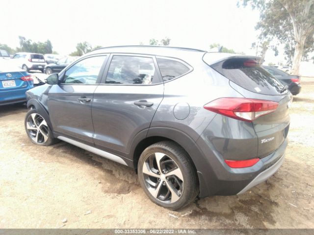 Photo 2 VIN: KM8J33A23JU805073 - HYUNDAI TUCSON 