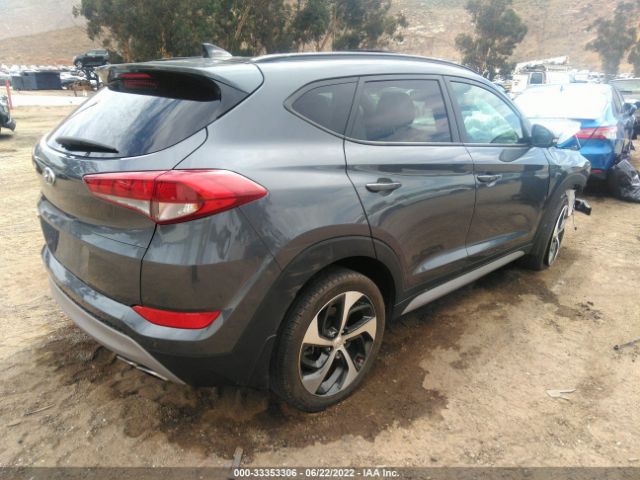 Photo 3 VIN: KM8J33A23JU805073 - HYUNDAI TUCSON 