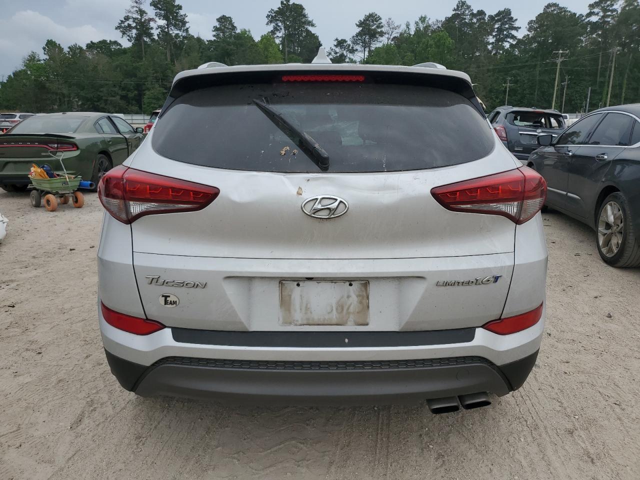 Photo 5 VIN: KM8J33A24GU160944 - HYUNDAI TUCSON 