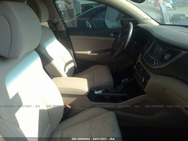 Photo 4 VIN: KM8J33A24GU213464 - HYUNDAI TUCSON 