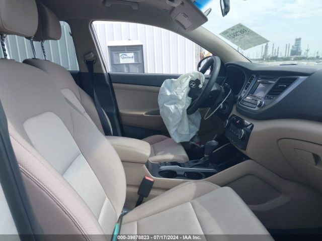 Photo 4 VIN: KM8J33A24GU237635 - HYUNDAI TUCSON 