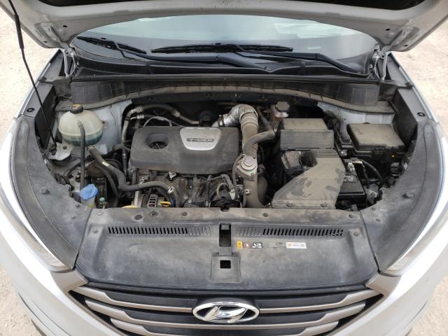 Photo 6 VIN: KM8J33A24GU267573 - HYUNDAI TUCSON LIM 