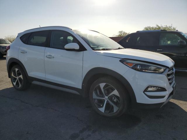 Photo 3 VIN: KM8J33A24HU432796 - HYUNDAI TUCSON LIM 