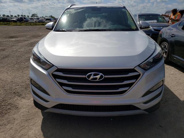 Photo 8 VIN: KM8J33A24HU458704 - HYUNDAI TUCSON LIM 