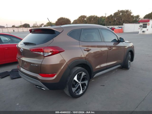 Photo 3 VIN: KM8J33A24HU473204 - HYUNDAI TUCSON 