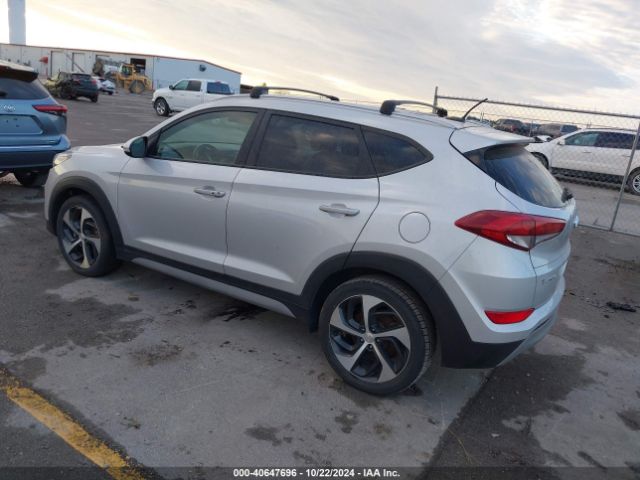 Photo 2 VIN: KM8J33A24HU563971 - HYUNDAI TUCSON 