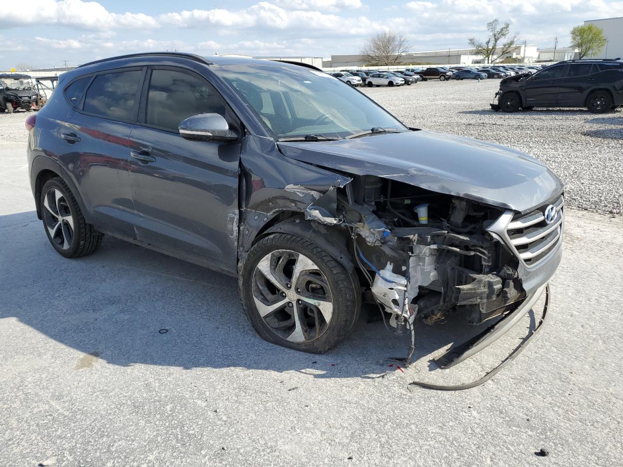 Photo 3 VIN: KM8J33A24JU645754 - HYUNDAI TUCSON 