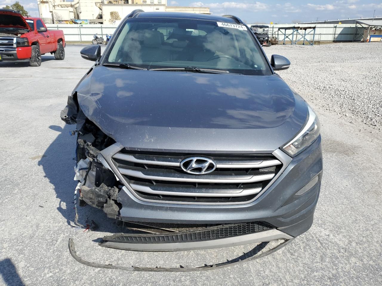 Photo 4 VIN: KM8J33A24JU645754 - HYUNDAI TUCSON 