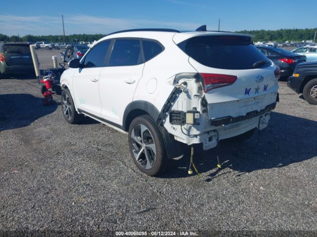 Photo 2 VIN: KM8J33A24JU705810 - HYUNDAI TUCSON 