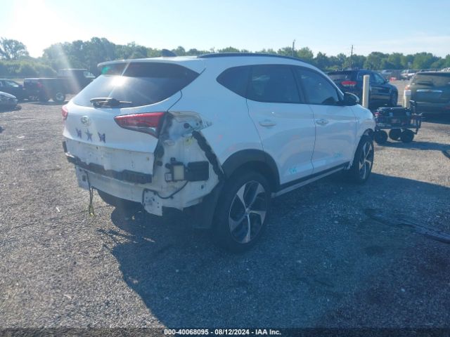 Photo 3 VIN: KM8J33A24JU705810 - HYUNDAI TUCSON 