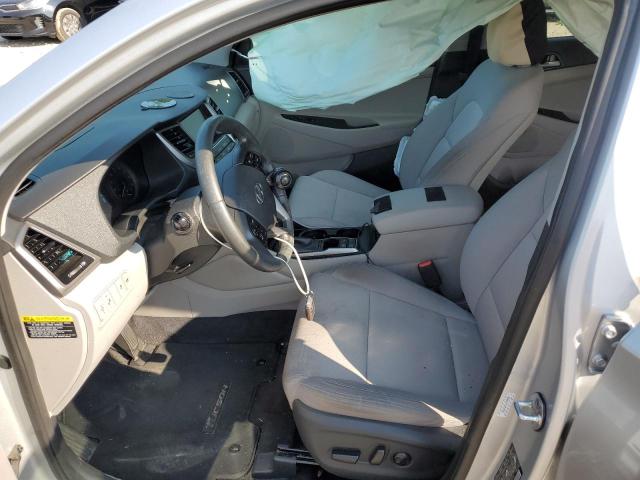 Photo 4 VIN: KM8J33A24JU798585 - HYUNDAI TUCSON VAL 