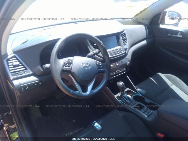 Photo 4 VIN: KM8J33A24JU801341 - HYUNDAI TUCSON 