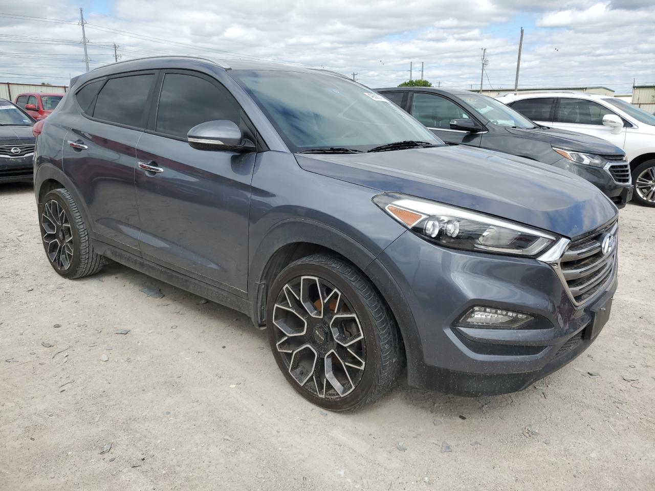 Photo 3 VIN: KM8J33A25GU182306 - HYUNDAI TUCSON 