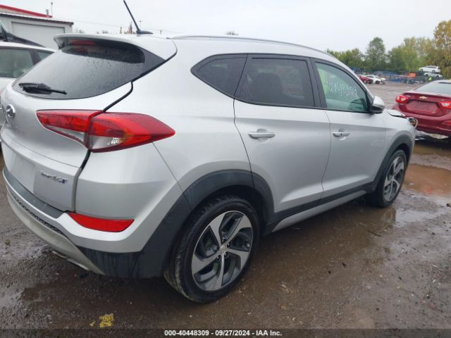 Photo 3 VIN: KM8J33A25HU289650 - HYUNDAI TUCSON 