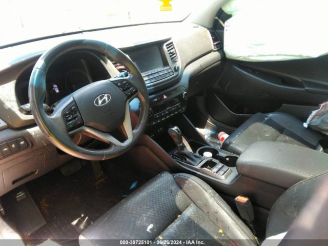 Photo 4 VIN: KM8J33A25HU296548 - HYUNDAI TUCSON 