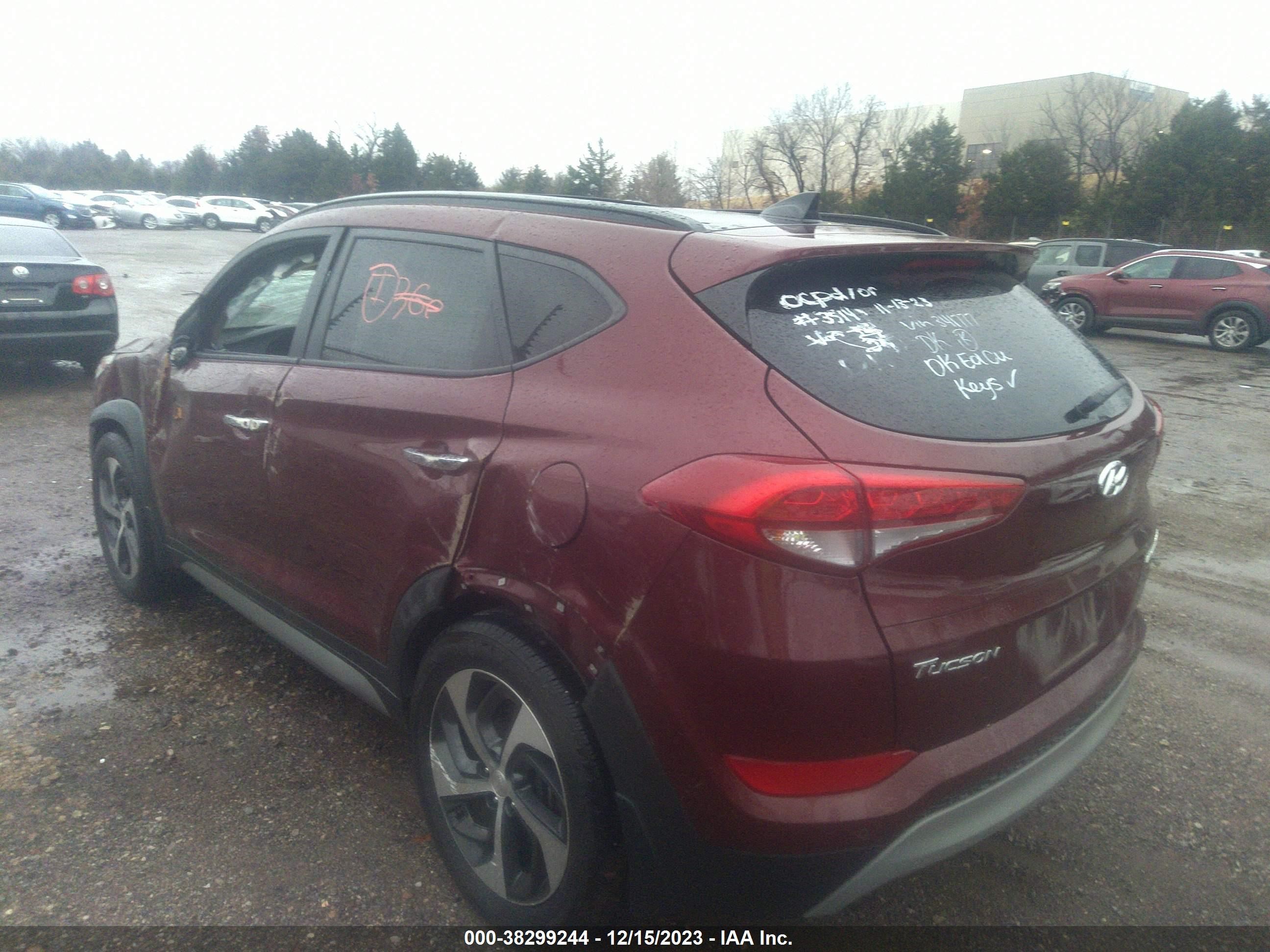 Photo 2 VIN: KM8J33A25HU341777 - HYUNDAI TUCSON 