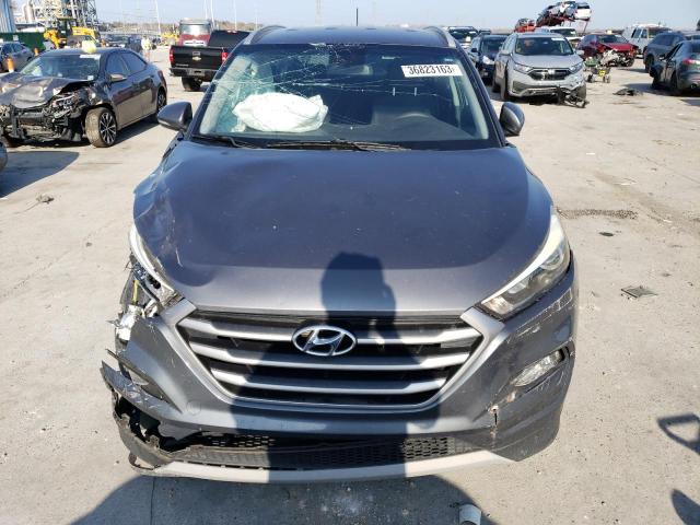 Photo 4 VIN: KM8J33A25HU358238 - HYUNDAI TUCSON LIM 