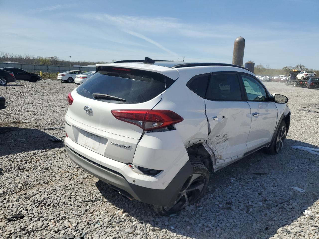 Photo 2 VIN: KM8J33A25HU376531 - HYUNDAI TUCSON 