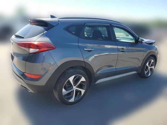 Photo 2 VIN: KM8J33A25JU667701 - HYUNDAI TUCSON 