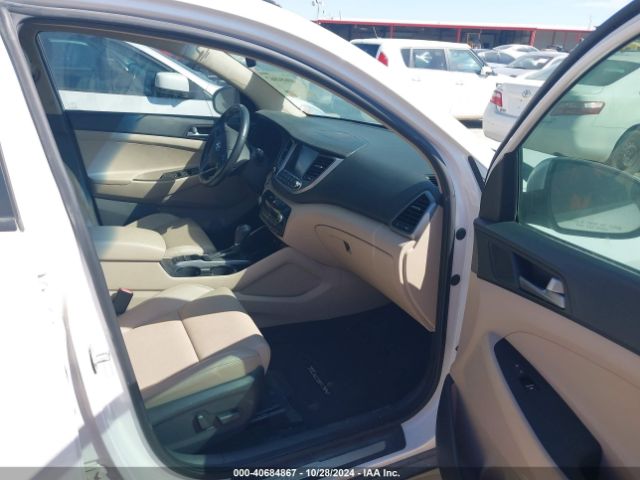 Photo 4 VIN: KM8J33A26GU136905 - HYUNDAI TUCSON 