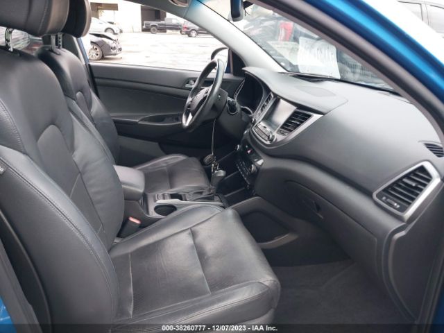 Photo 4 VIN: KM8J33A26GU172626 - HYUNDAI TUCSON 