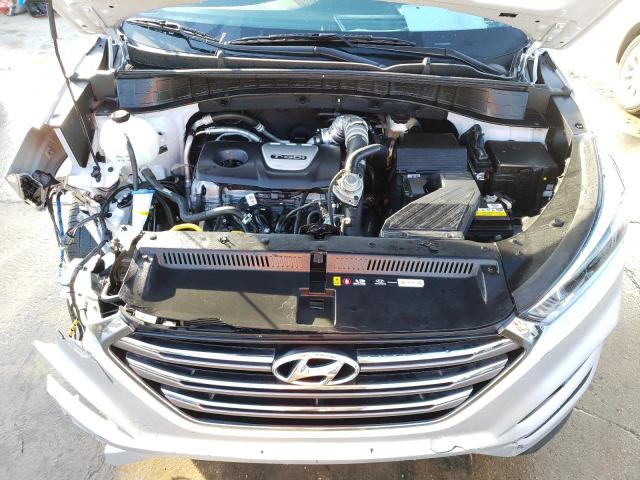 Photo 6 VIN: KM8J33A26GU179995 - HYUNDAI TUCSON LIM 