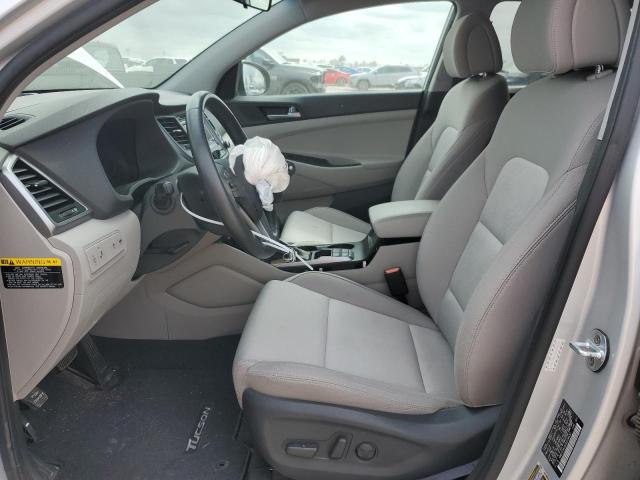 Photo 6 VIN: KM8J33A26GU268630 - HYUNDAI TUCSON 