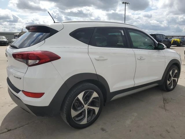 Photo 2 VIN: KM8J33A26HU343327 - HYUNDAI TUCSON LIM 