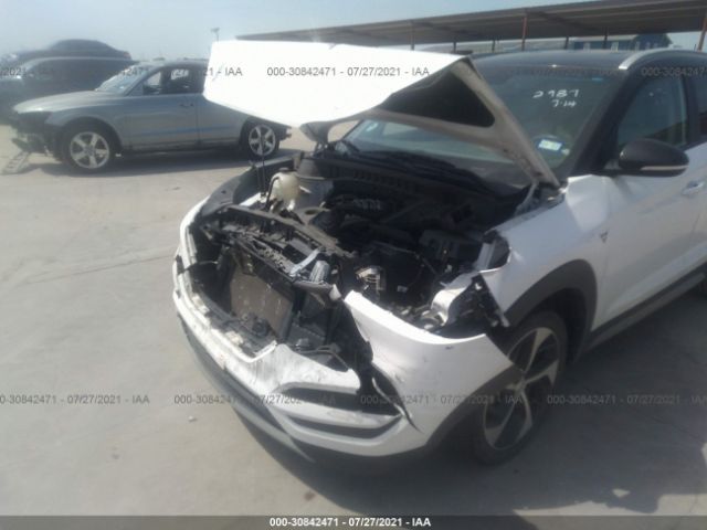 Photo 5 VIN: KM8J33A26HU378188 - HYUNDAI TUCSON 