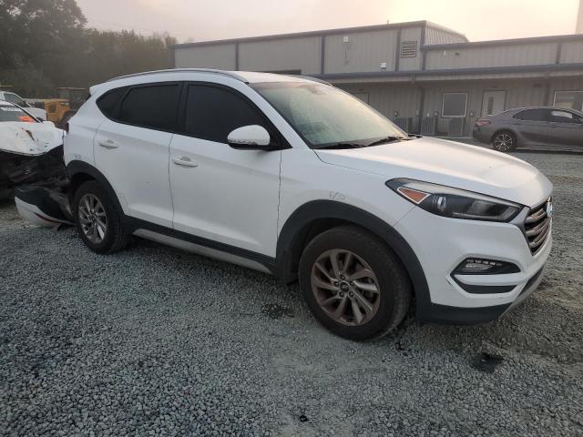 Photo 3 VIN: KM8J33A26HU458770 - HYUNDAI TUCSON LIM 