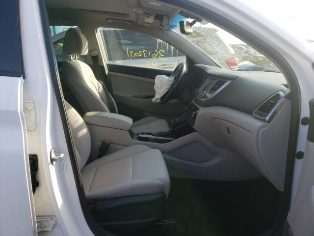 Photo 4 VIN: KM8J33A26HU556939 - HYUNDAI TUCSON LIM 