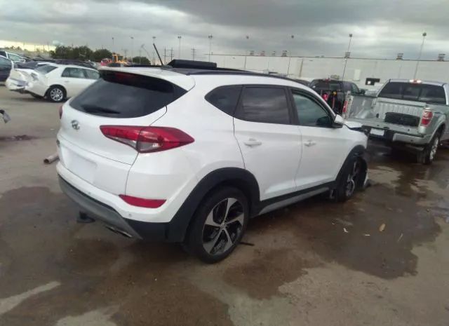 Photo 3 VIN: KM8J33A26HU580545 - HYUNDAI TUCSON 