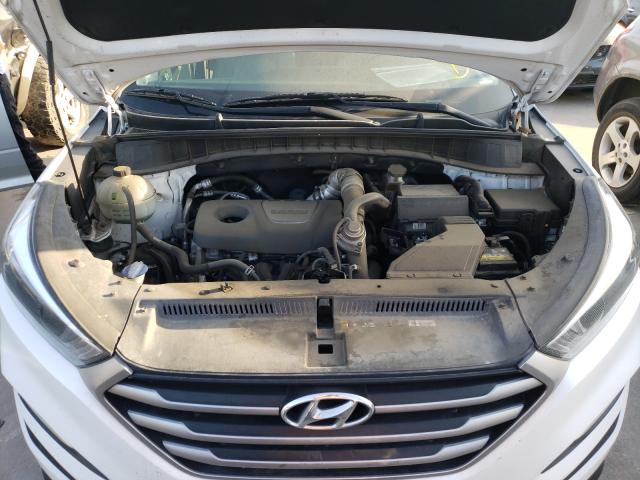 Photo 6 VIN: KM8J33A27HU339108 - HYUNDAI TUCSON LIM 