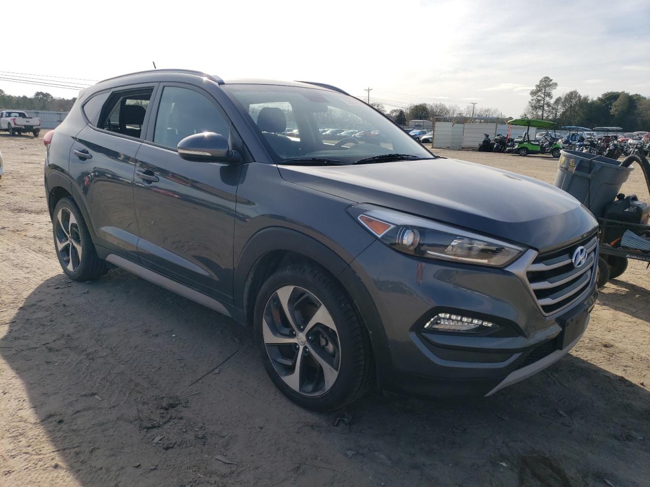 Photo 3 VIN: KM8J33A27HU382833 - HYUNDAI TUCSON 