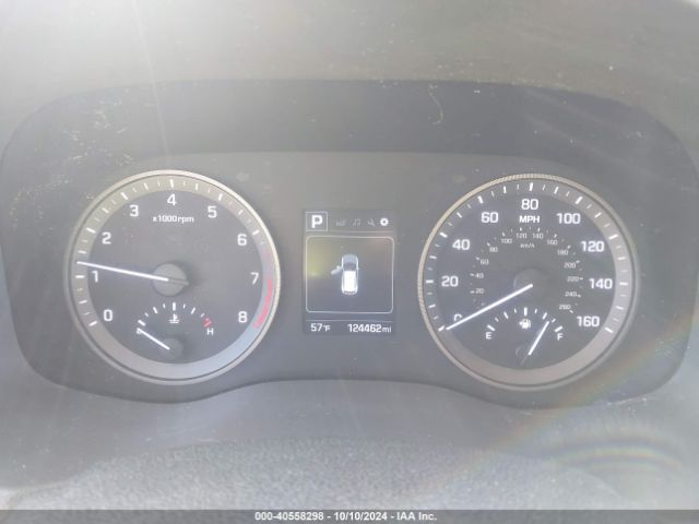 Photo 6 VIN: KM8J33A27HU469695 - HYUNDAI TUCSON 