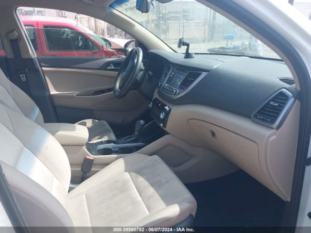 Photo 4 VIN: KM8J33A27HU478297 - HYUNDAI TUCSON 