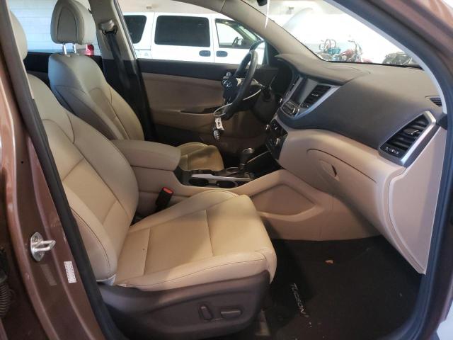 Photo 4 VIN: KM8J33A27HU537221 - HYUNDAI TUCSON LIM 