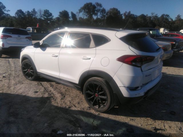 Photo 2 VIN: KM8J33A27HU537901 - HYUNDAI TUCSON 