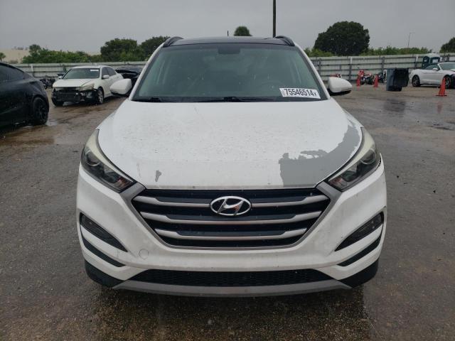 Photo 4 VIN: KM8J33A27HU560014 - HYUNDAI TUCSON LIM 