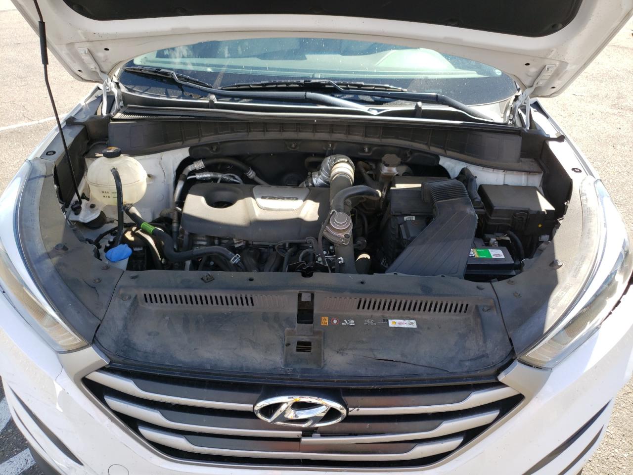 Photo 10 VIN: KM8J33A27JU743192 - HYUNDAI TUCSON 