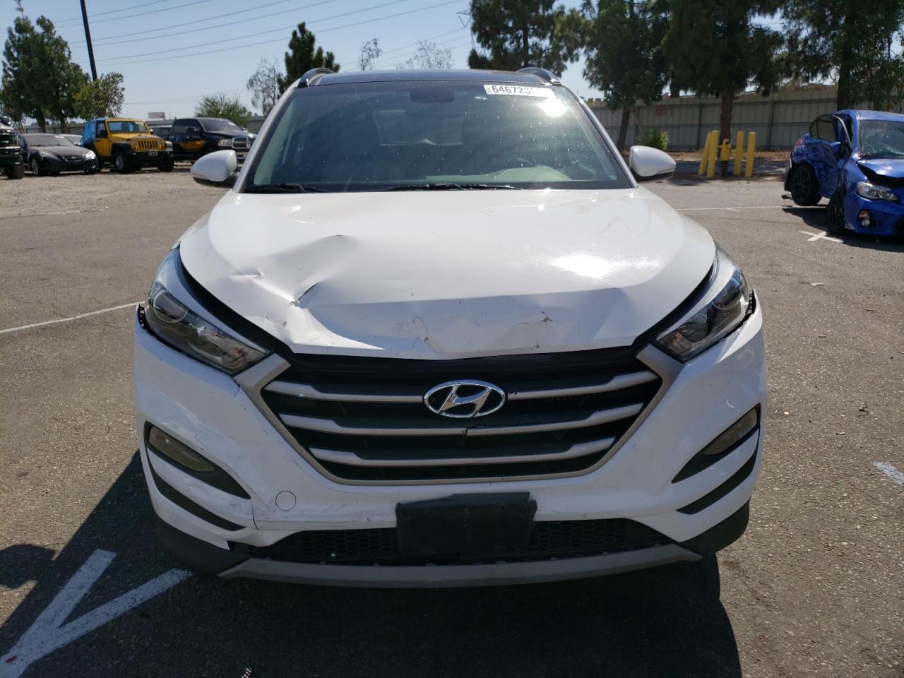 Photo 4 VIN: KM8J33A27JU743192 - HYUNDAI TUCSON 