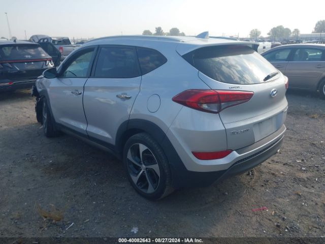 Photo 2 VIN: KM8J33A28GU098190 - HYUNDAI TUCSON 